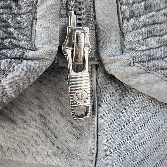 Lululemon Jacket Women's 2 Light Gray On Repeat Full Zip Textured Athleisure - Picture 8 of 12